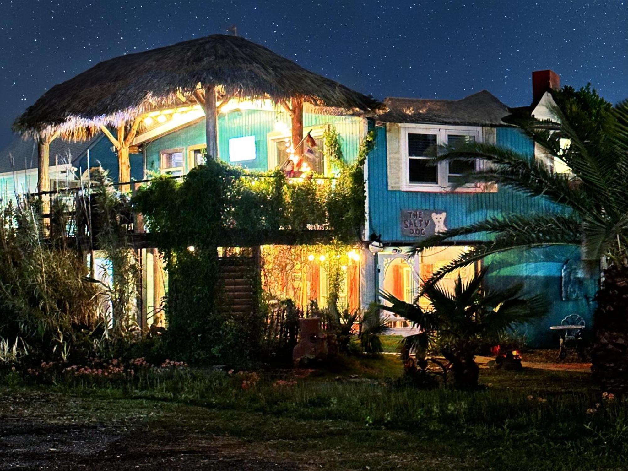Holiday home Salty Dog Surfside Beach